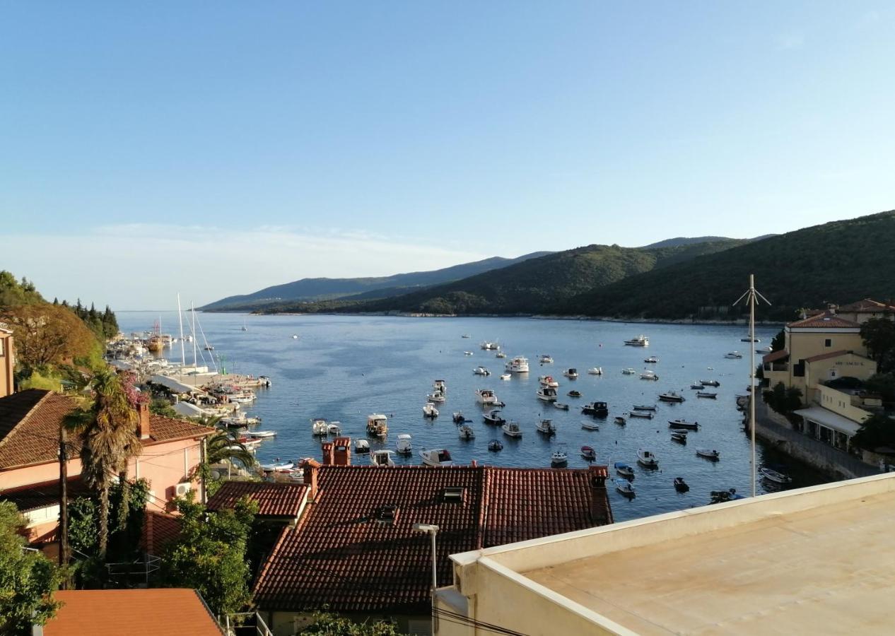 Apartment Suzie Q - Intermezzo With Sea View ราบัซ ภายนอก รูปภาพ