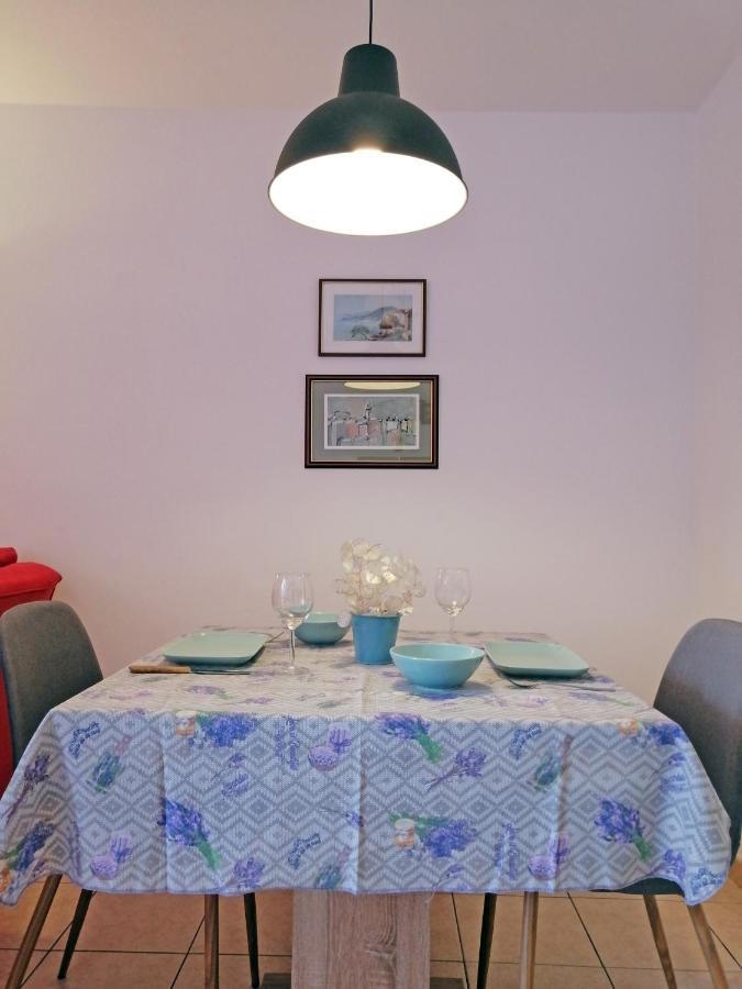 Apartment Suzie Q - Intermezzo With Sea View ราบัซ ภายนอก รูปภาพ